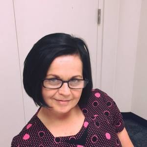 Meet your Posher, Brenda